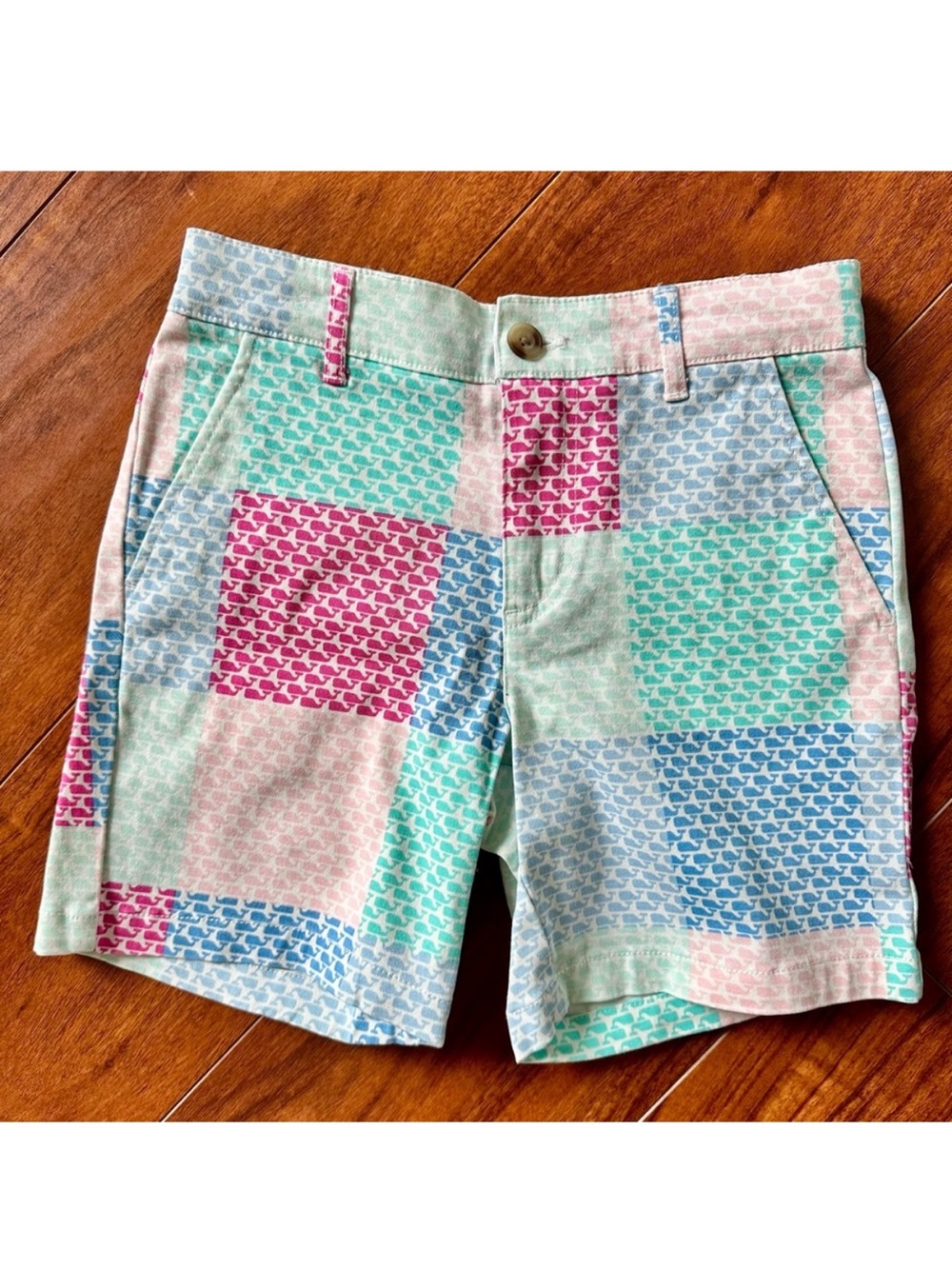 Vineyard Vines Girls Colorful Patterned Shorts